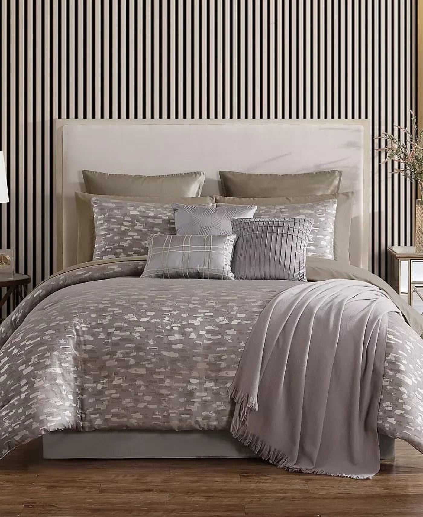 Caston 14-Piece Queen Comforter Set in Purple and Gray