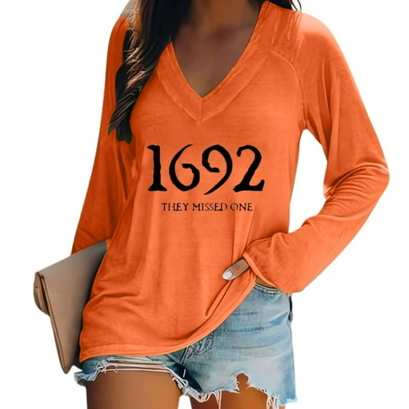 Halloween 1692 They Missed One Shirts for Women Vintage Long Sleeve Casual Tee V-Neck Tops