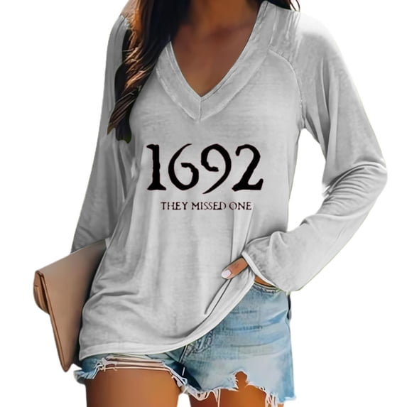 Halloween 1692 They Missed One Shirts for Women Vintage Long Sleeve Casual Tee V-Neck Tops