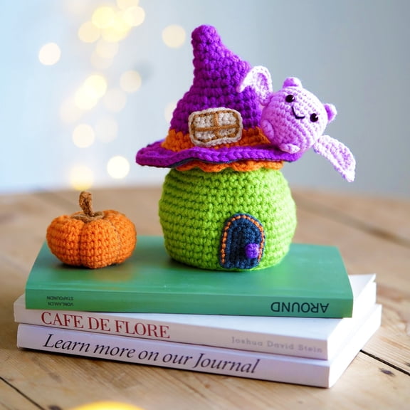 Wizardi Amigurumi DIY Crochet Kit - Halloween F07N8-M103