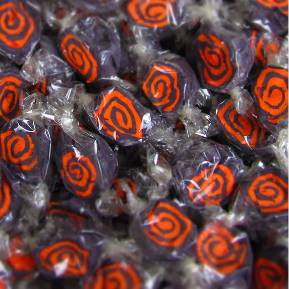 Halloween Black and Orange Cream Taffy Chews by It's Delish, 4 Oz Bulk Bag- Individually Wrapped Gourmet Soft Fluff Taffy - Perfect Trick or Treat Candy for Halloween Themed Parties, USA Made