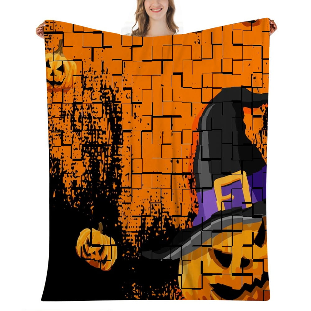 Halloween Decorative BlanketHalloween Pumpkins Spooky Tree Spider 