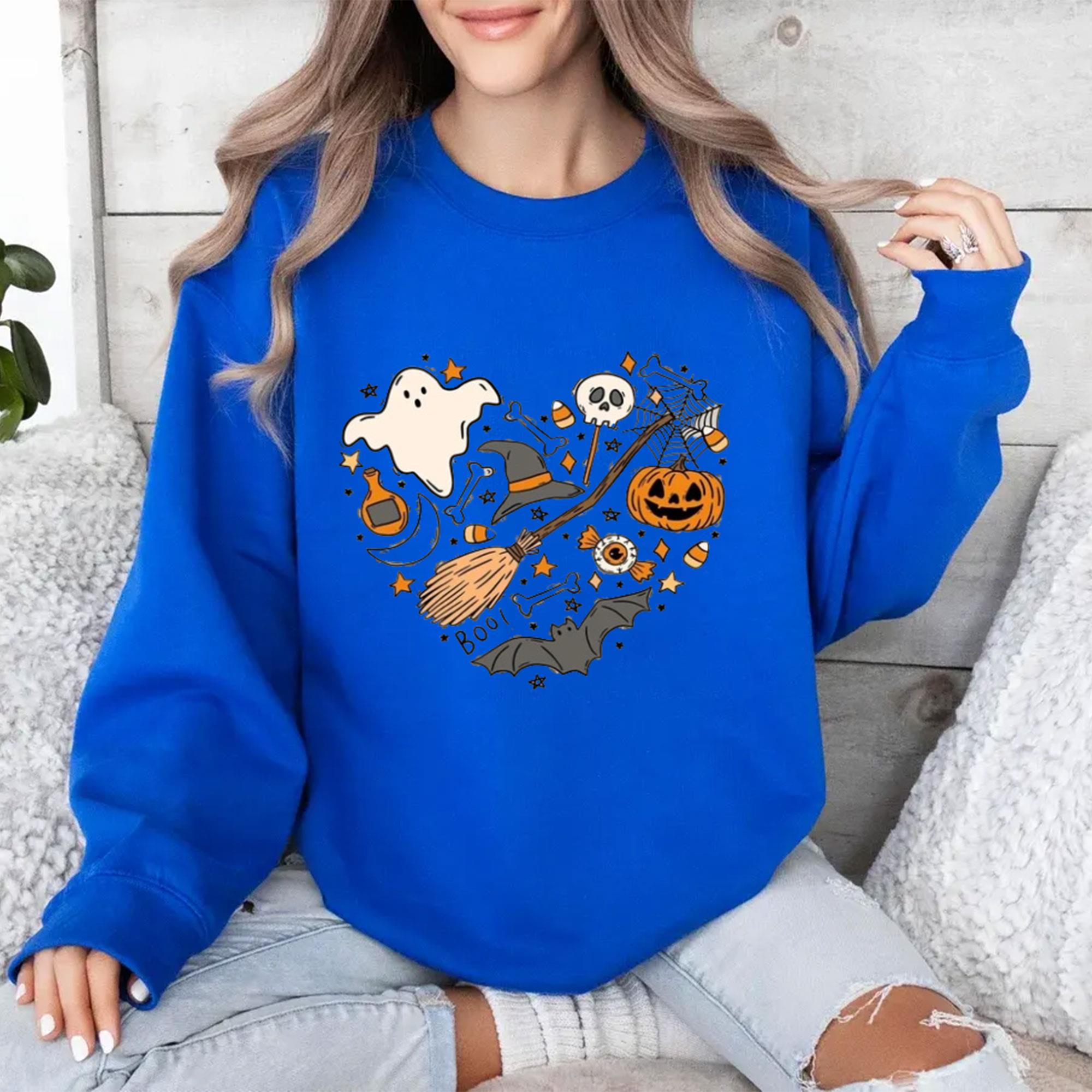 Halloween Doodles Hearth Shirt Gift For Halloween Moms Cute Halloween