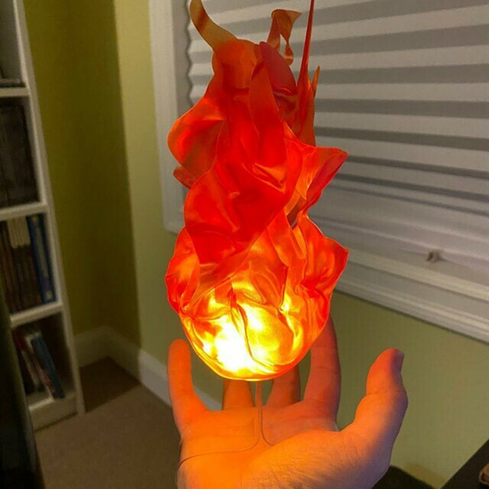 Halloween Floating Fireball Props Simulated Ghost Fire Prop Illuminated No Flame Floating Fireball Toy for Halloween Yard Party Cosplay Accessory