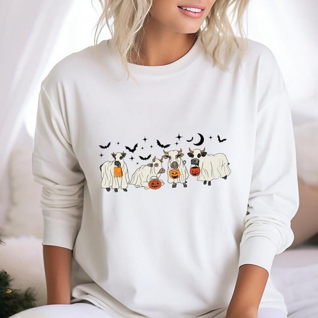 Halloween Ghost Cow Sweat. Ghost Cow Sweat. Halloween Sweat Unisex