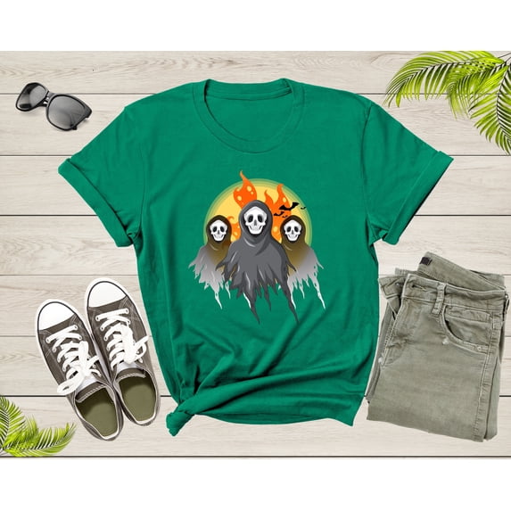 Halloween Ghost Lover Gift Men Women Kids Boys Girls Present T-Shirt Cool Spooky Halloween Lover Gift for Teens Graphic Design Tshirt