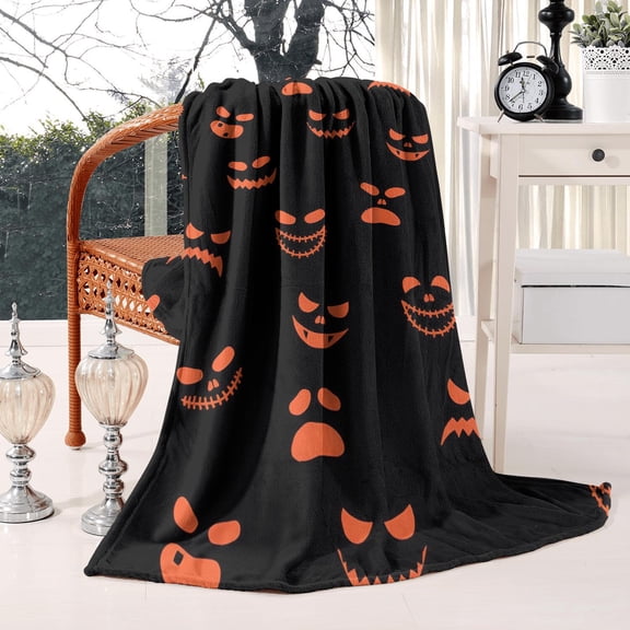Halloween Ghost Pattern Throw Blanket - Spooky Cute Design 50x60 Ultra Soft Plush Microfiber Lightweight Blanket