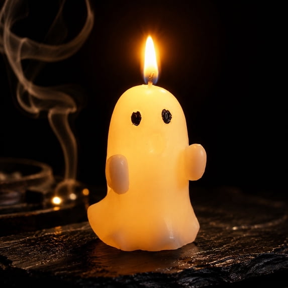 Halloween Ghost Scented Candle, Cute Soy Wax Aromatherapy Light for Home Decor, Spooky Table Centerpiece and Party Favor