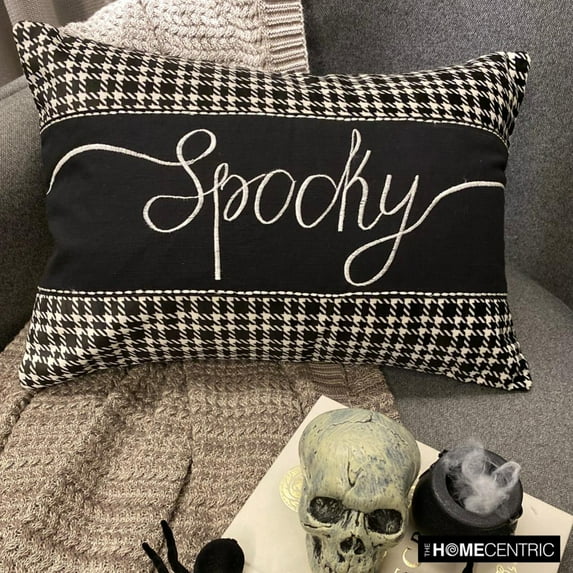 Halloween Home Décor Lumbar Pillow Cover, 12" x 24" Black & White Cotton Pillowcase, Modern Word Or Letter Spooky Oblong Pillow Cover For Sofa Couch, Hotels, Living Room, Bed Room - Spooky Vibes