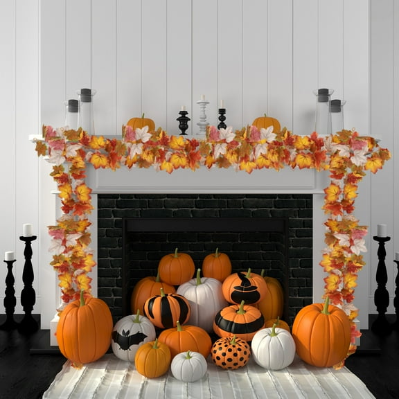Halloween Maple Leaves Garland | Simulated Red Maple Leaf Vine | Flexible Plastic, Realistic Fall Decor | 175x10cm | Reusable Indoor Outdoor Halloween Bar Home Garden Party Decoration