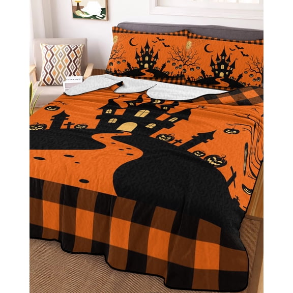 Halloween Orange King Size Down Alternative Comforter, Lightweight Comforter Quilt Bedding Set with Pillow Shams Cartoon Castle Bat Plaid Moon Black All Seasons Bed Comforter Duvet Insert 96"x106"
