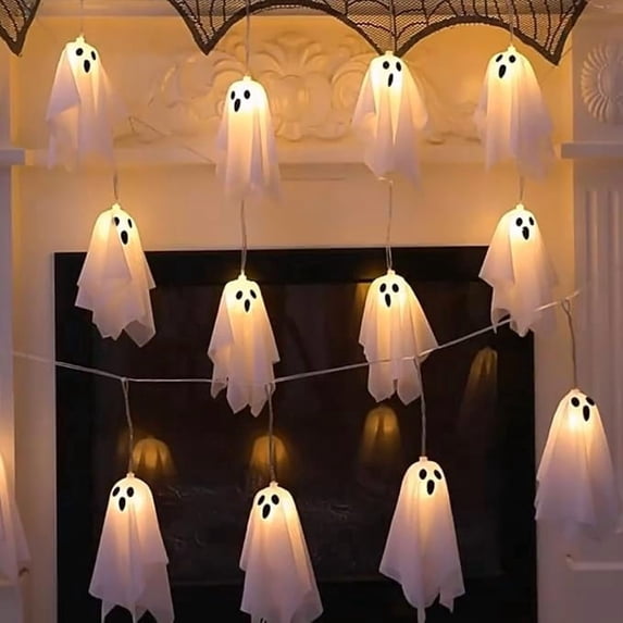 Halloween Outdoor Yard Decor Spooky Ghost Garland Lights, 10 Light Up Hanging Ghost String Lights Battery Operated for Front Patio Lawn Garden Fireplace Table Displays