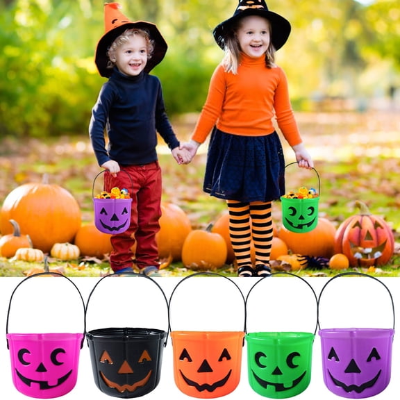 Halloween Plastic Pumpkin Candy Bucket, 1pcs Small Size with Handle Smiling Face Pail, Reusable Basket for Halloween Trick or Treat Party Favor Snack Storage Home Decoration, Green