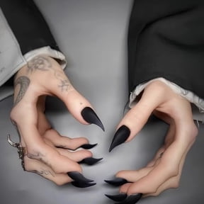 Halloween Press Claw on Nails  Long Short Medium Curved Stiletto Handmade Gothic Design Horror Vampire False Nails Dragon Cat Claw Press on Nails Glossy Glue on Nail Thick Acrylic False Nails