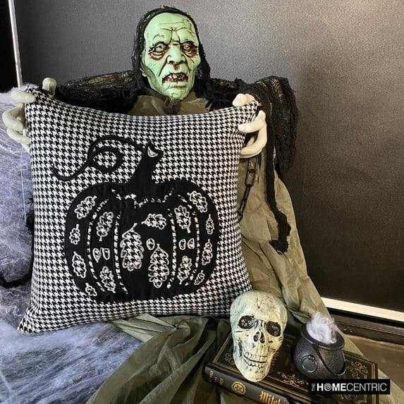 Black Jacquard Decorative Throw Pillow Cover 22"x22" (55x55 cm) Jacquard Halloween Decor, Houndstooth Weave Pillows, Applique, Pumpkin Pillow Case, Pumpkins Modern Style - Classic Pumpkin