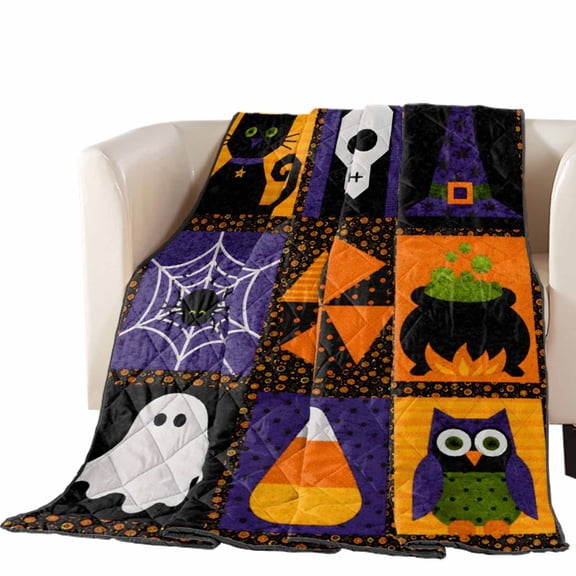 Halloween Quilted Comforters Cooling Blanket King Size, Retro Spooky Black Cat Skull Witch Hat Spiderweb Candy Corn Cold Comfort for Hot Sleepers Lightweight Air Conditioning Quilt Blanket for Bed
