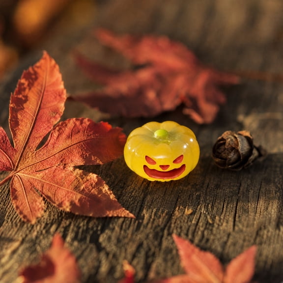 Halloween Resin Mini Pumpkin Ghost Figurines – Glow in Dark Assorted Colors, Cute Desktop Decor for Car Home Party Favor
