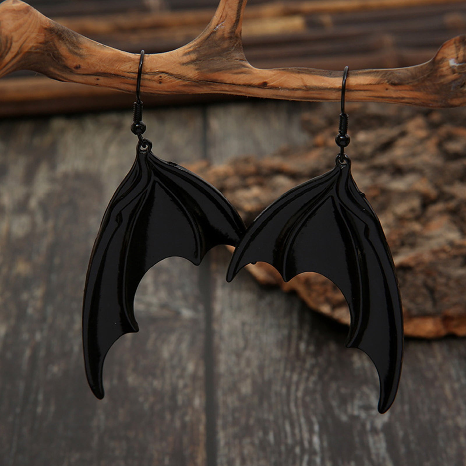 THENEWS Halloween Retro Bat Wing Earrings Cartoon Halloween Bat Wing
