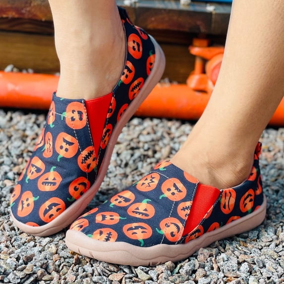 Halloween Shoes for Women, Spooky Print Canvas Loafers, Slip On Casual Flats for Daily Wear, Comfy Lightweight Fall Walking Shoes