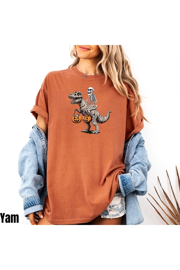 Halloween Skeleton Riding Dinosaur Mummy Trex Pumpkin Funny T-Shirt