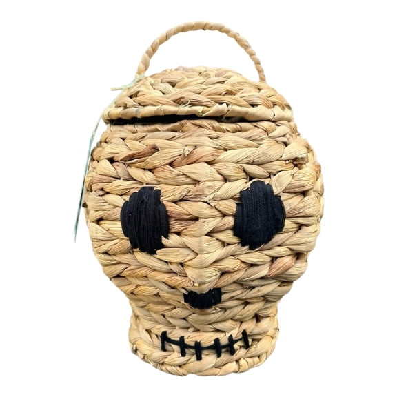Halloween Skull Shaped Woven Basket with Lid, Handcrafted Rattan Storage Decor, Spooky Decorative Container Organizer for Party Supplies Treat Candy Display