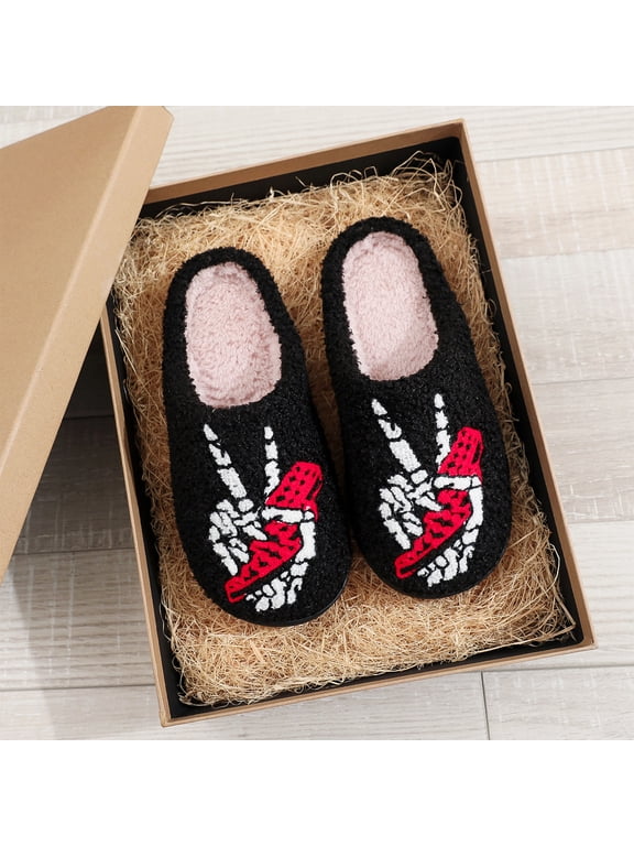 Halloween Slippers for Women, Closed Toe Sherpa House Shoes with Skeleton Hand Lightning Bolt, Spooky Goth Flat Non-Slip Bedroom Mule Slippers for Gifts
