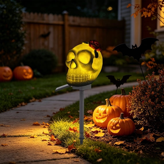 Halloween Solar Skull Stake Lights, Outdoor Waterproof LED Skull Garden Lights With Rose Design, Solar Powered Ground Lamp For Yard Cemetery Pathway Front Porch Lawn Halloween Party Decor