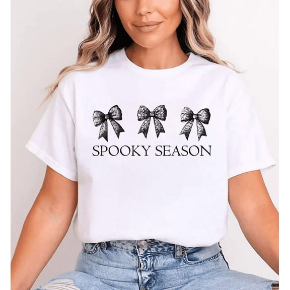 Halloween Spooky Season Bow Graphic T-Shirt – Cute Gothic Aesthetic Tee for Women
