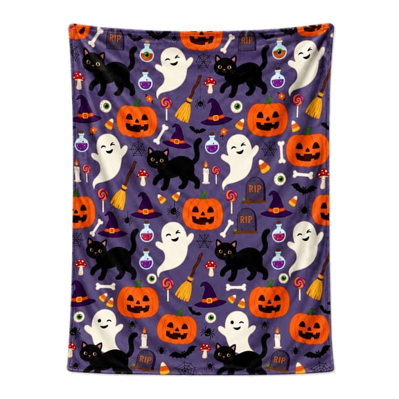 Halloween Throw Blanket, Spooky Pumpkins Black Cat Pattern, Fall Halloween Room Decor, Soft Cozy Flannel Blanket for Couch Bed Sofa 50x40