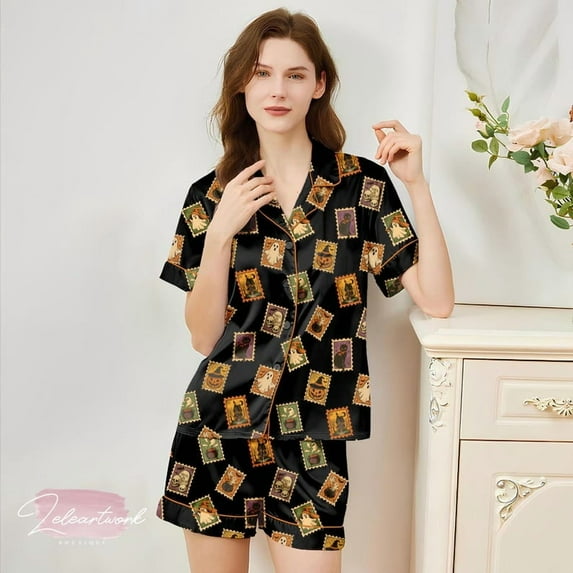 Halloween Trick Or Treat Pajama Set – Retro Stamp Print Short Sleeve Sleepwear, Cute Spooky Loungewear Gift