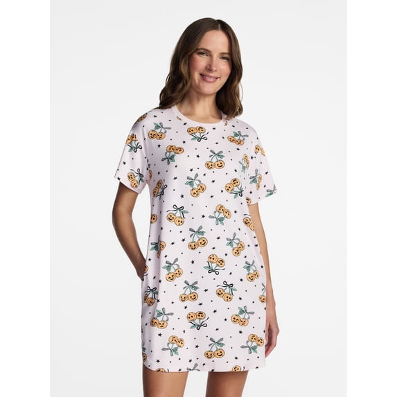 Halloween Women's Sleepshirt Top and Socks Set from Way to Celebrate, 2-Piece, Sizes XS-3X