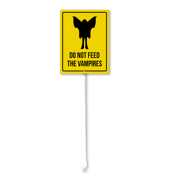 Halloween Yard Sign Do Not Feed the Vampires Decorations Yard Signs Decorative Garden Stakes Aluminum Outdoor Lawn Signs for Halloween Party Yard Lawn Garden Decorations