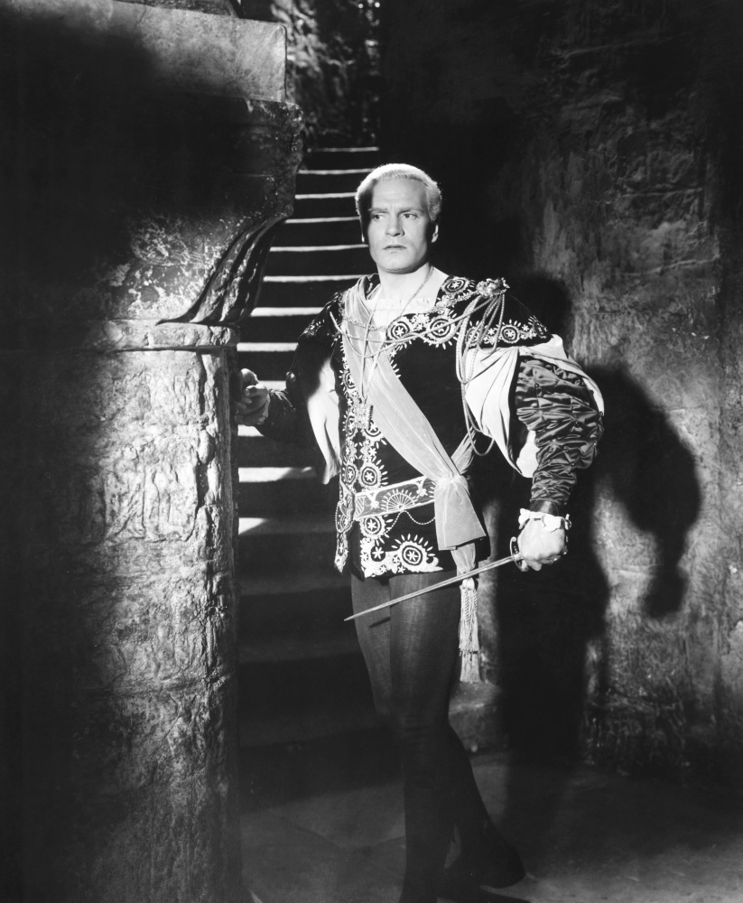 Hamlet Canvas Art - (16 x 20)