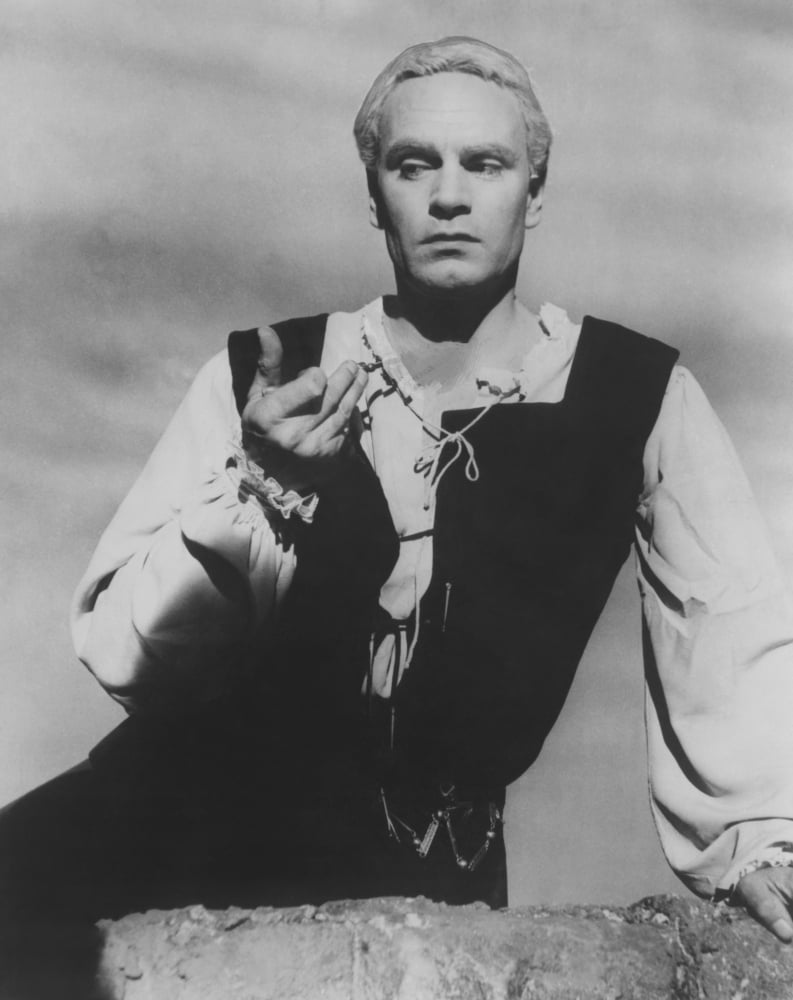 Hamlet Canvas Art - (16 x 20)