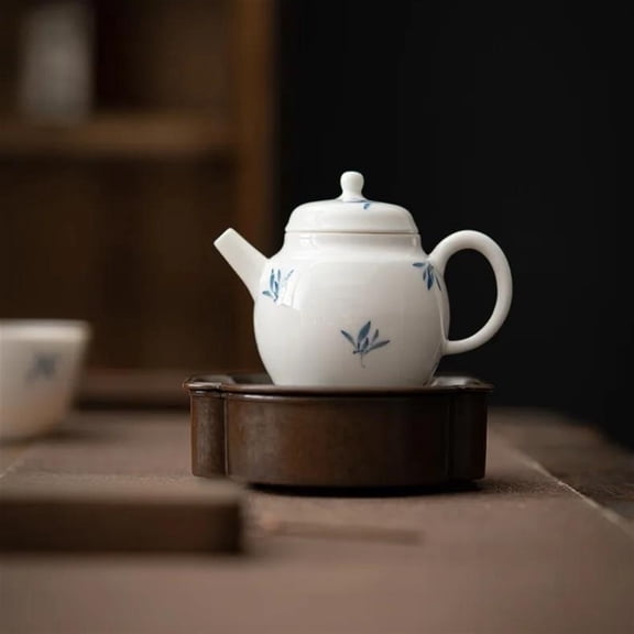 Hand Drawn Teapot Porcelain Kung Fu Tea Set Hand Painted Butterfly Orchid One Person Pot Single Teapot Tea Infuser