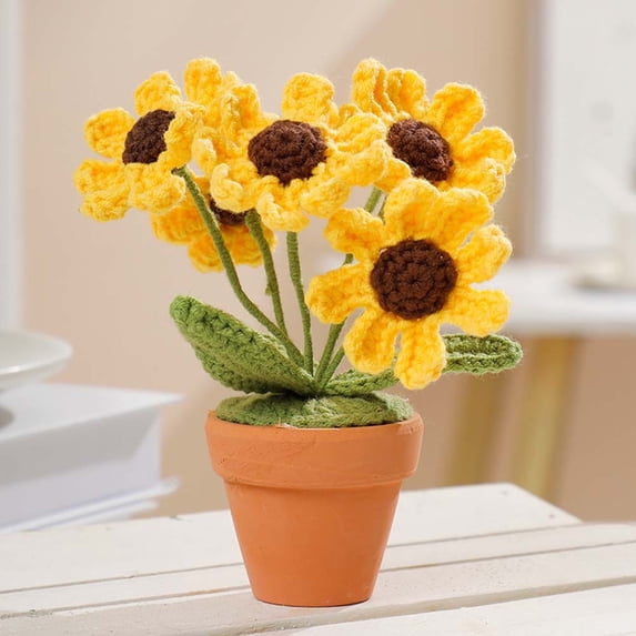 Hand-Woven Bouquet Finished Small Daisy Potted Table Decoration