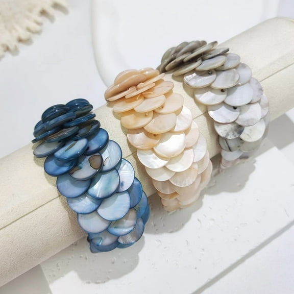 Hand-woven Round Shell Scale Shell Bracelet