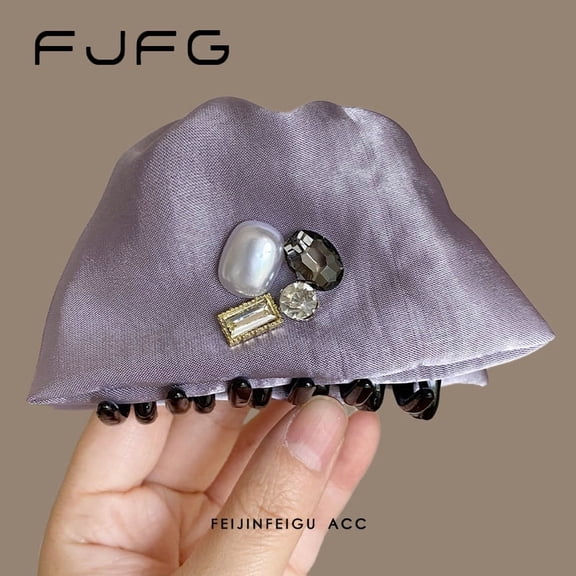 Handbag with satin clasp, women's designer style, half-up bun at the back of the head, shark clip, high-end versatile hair clip.