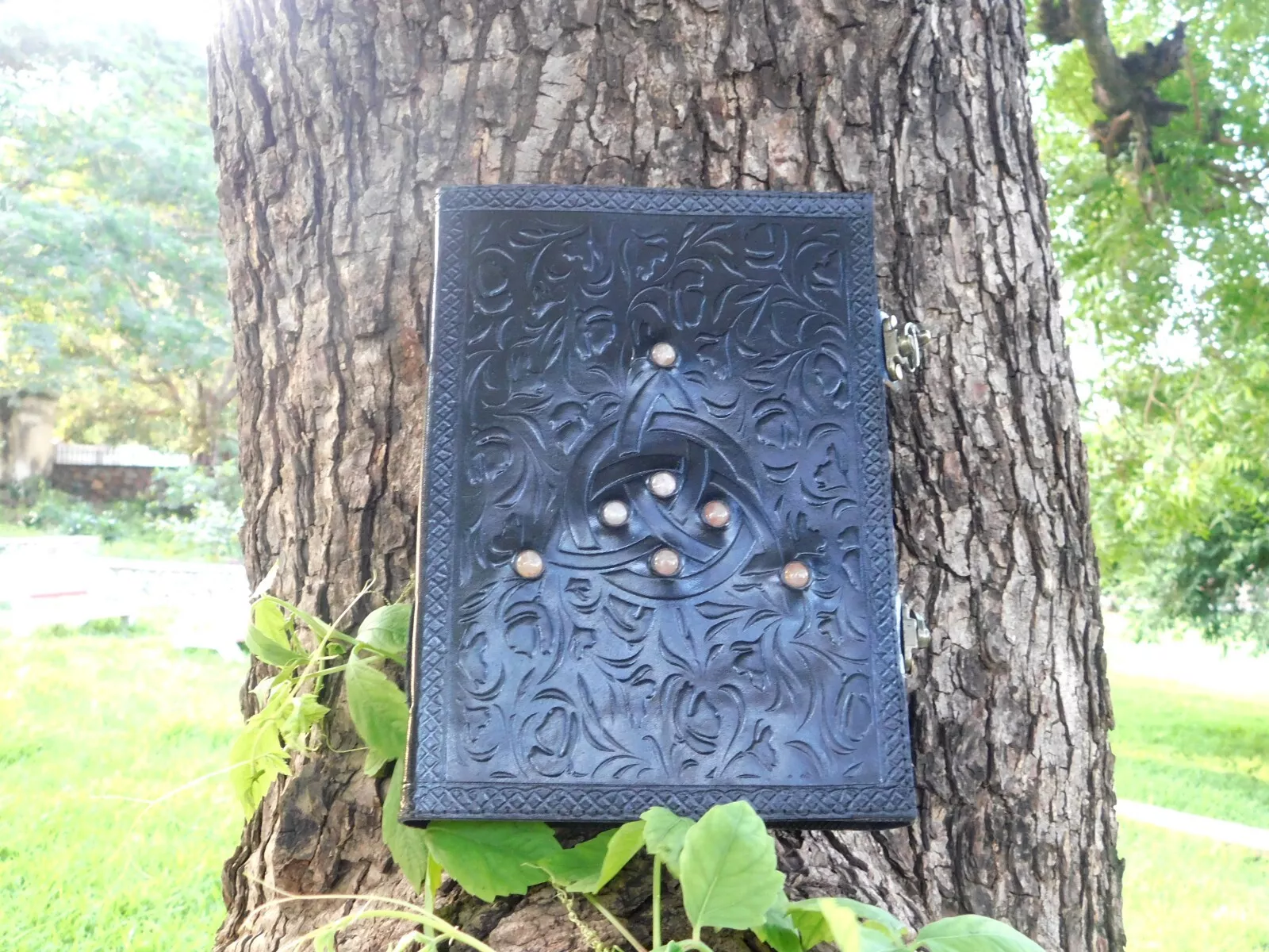Handcrafted Embossed Design Vintage Leather Bound Journal Diary Celtic Trinity Knot Notebook For Men & Women Office Stationary Use