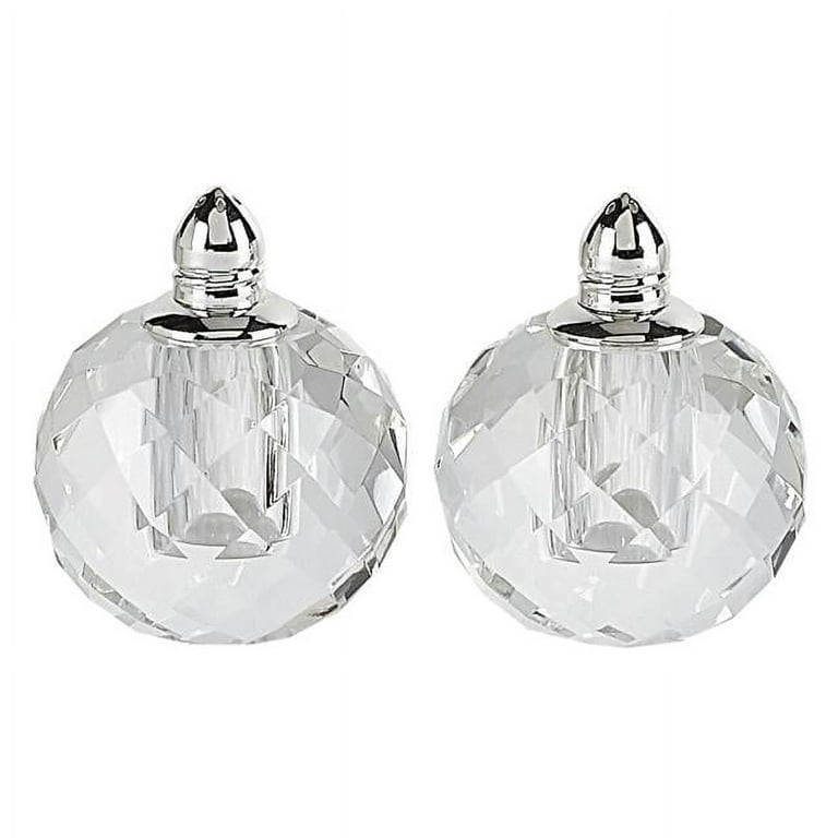 Handcrafted Optical Crystal And Silver Rounded Salt And Pepper Shakers Handcrafted Optical Crystal And Silver Rounded Salt And Pepper Shakers