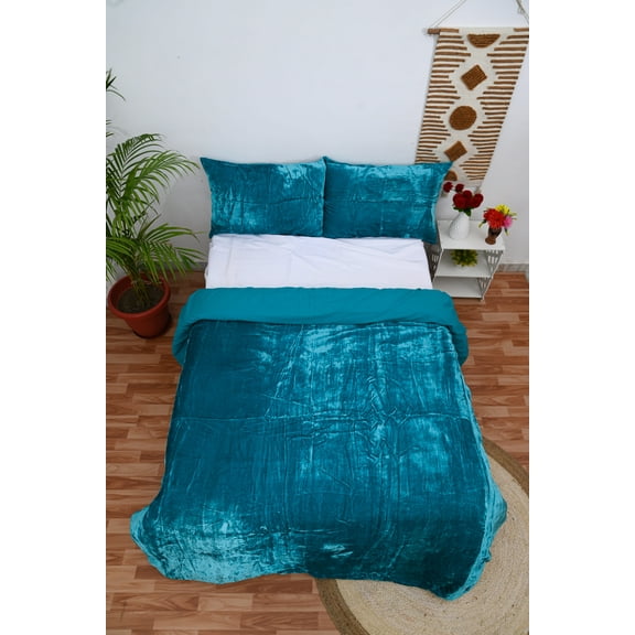 HandloomBazzar Ultra-Luxe Velvet Duvet Cover, Boho Bedding UO Comforter Donna Cover, 3 Pcs Set Blue Color Duvet Set, Velvet Bedding Set , King Size 90" x 104" Inches