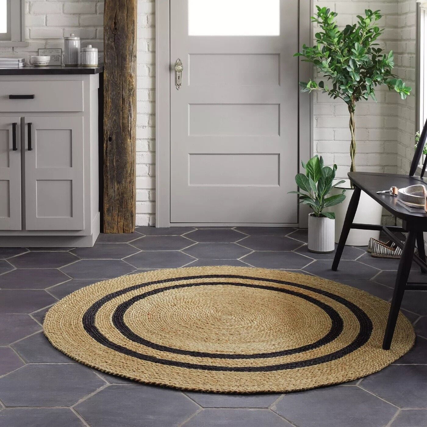 Handmade Braided Natural Jute with Black Color Round Rugs Size 3 x 3 Feet Round