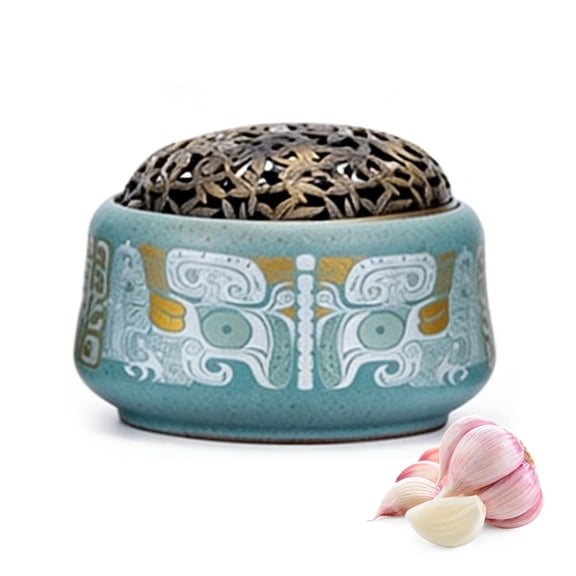 Handmade Ceramic Garlic Keeper with Lid, Retro Home Garlic Holder Kitchen Storage Jar, Creative Pattern Garlic Pot for Countertop or Pantry Storage