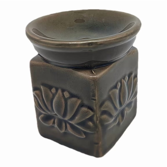 Handmade Ceramic Lotus Petal Aromatherapy Lamp - Elegant Essential Oil Diffuser for Home Decor