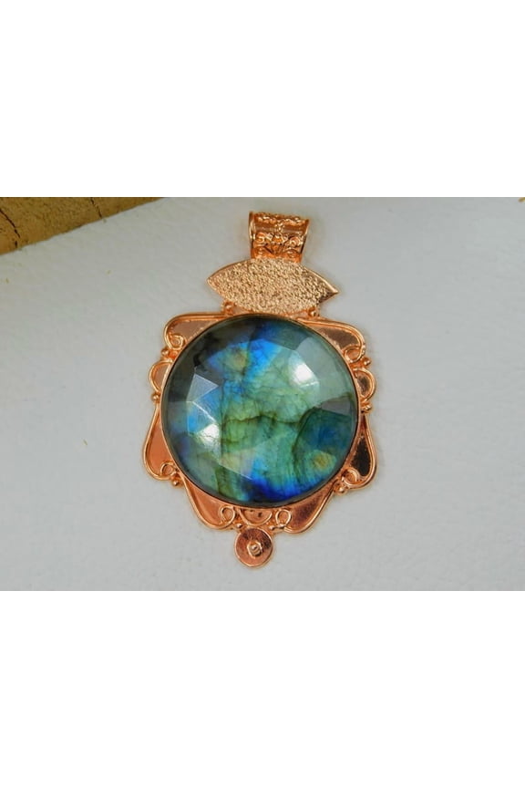 Handmade Copper Pendant with Labradorite Gemstone Big Vintage-Inspired Electroplated Copper Polished Faceted Labradorite Gemstone Pendant