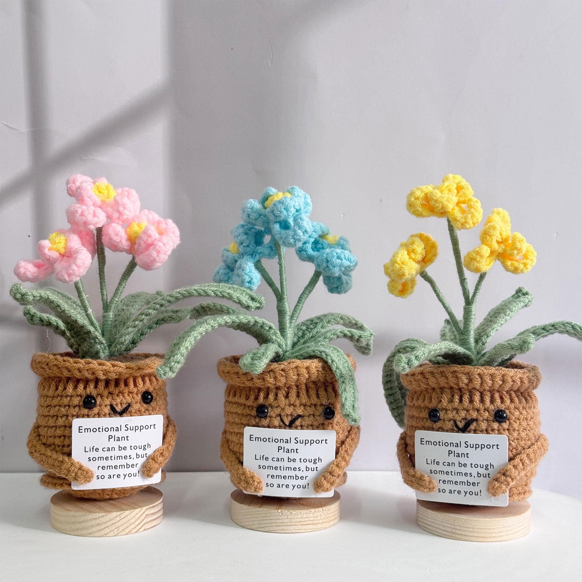 Emotional Support Gift Handmade Mini Crochet Potted Plants & Flowers - Desk  Decor, For Teachers, Colleagues, Graduation Desk Decor Crochet Plants