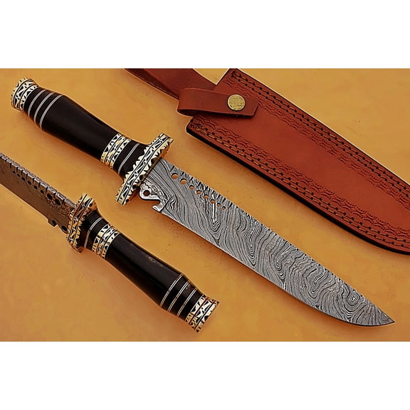 Handmade Damascus Steel Hunting Knife/Bowie Knife SS-17501 (Natural Black Horn)