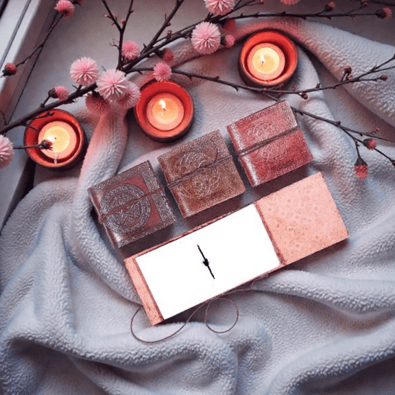 Handmade Embossed Leather Mini Journals Set of 4 Pocket Notebooks, White Unlined Paper, Vintage Leather Diary Gift Set