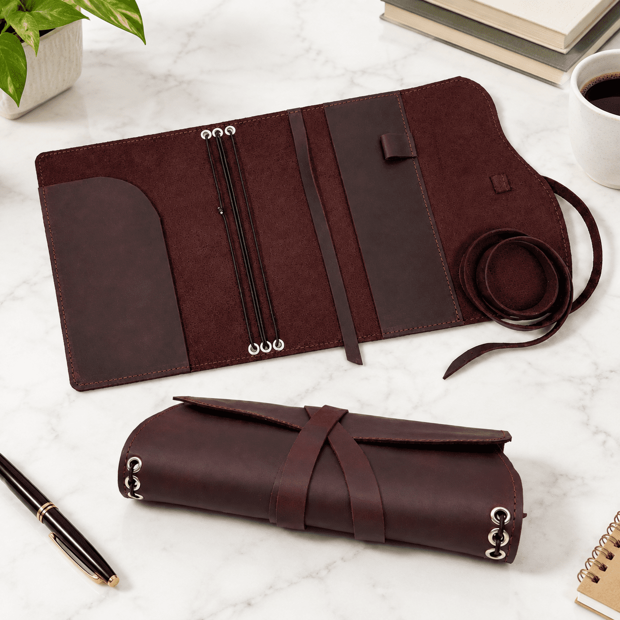 English Notebook Example Handmade Genuine Leather A5 Notebook Cover Traveler Case with Elastic ...