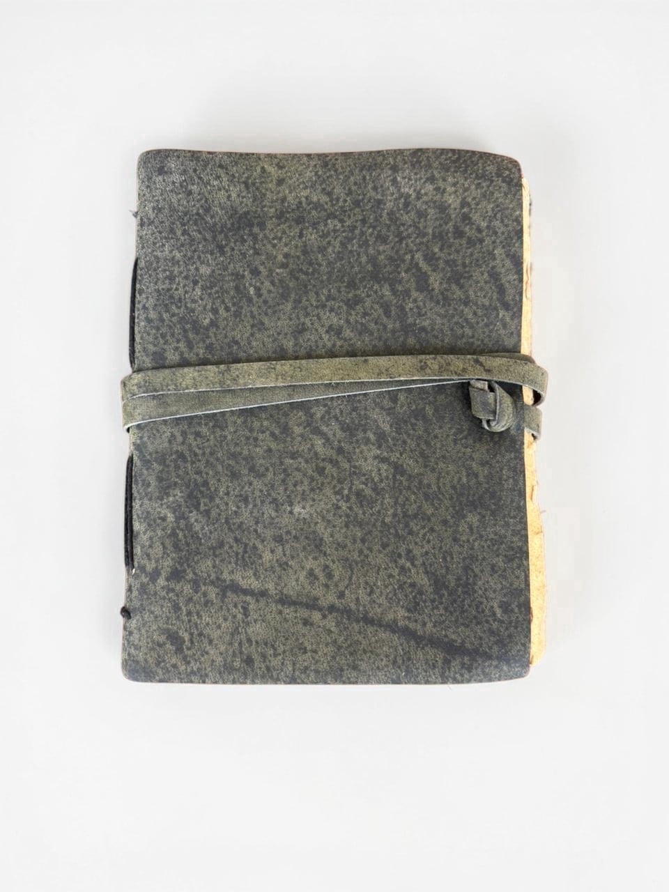 Handmade Leather Journal 6x8 Inch – Vintage Deckle Edge Paper Notebook, Rustic Diary with Wrap Closure